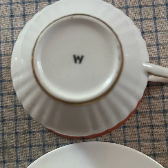 Wedgewood Tea Cups - Picture 12 of 14